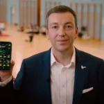 Professor bram constandt bespreekt de gevaren van online sportgokken