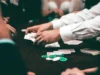 Hightech-fraude: twee mannen gearresteerd voor fraude in Europese casino’s
