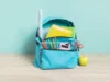 Golden Palace biedt schoolmaterialen aan honderden kinderen